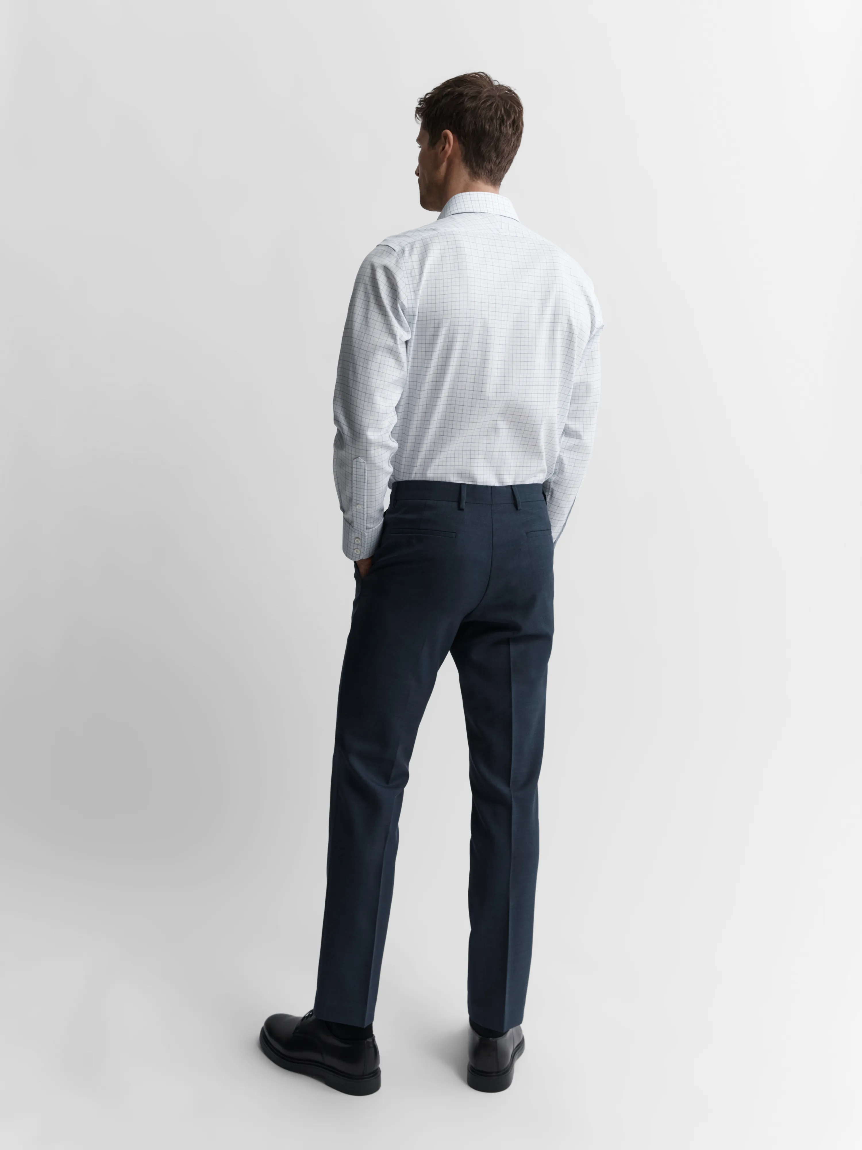 Non-Iron Navy & Blue Double Check Oxford Super Fitted Single Cuff Classic Collar Shirt